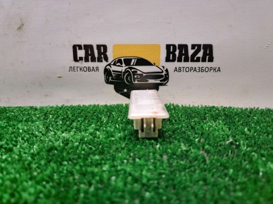 927050502  Плафон передней двери R   BMW 1 F20/F21 2014г. | Фото № 4  927050502  Плафон передней двери R   BMW 1 F20/F21 2014г. - Фото 4