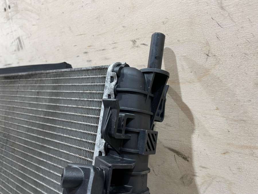 3M5H8005TL Радиатор основной Volvo V50 2005г. | Фото № 10 3M5H8005TL Радиатор основной Volvo V50 2005г. - Фото 10