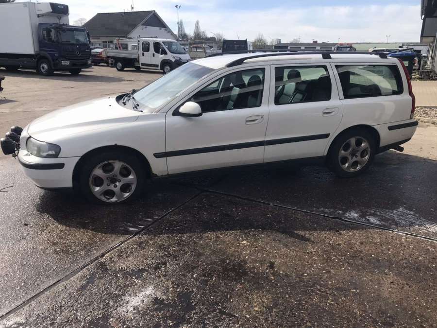 8624246 Поводок стеклоочистителя передний правый Volvo V70 2 (2000-2007) Универсал 2002г. | Фото № 6 8624246 Поводок стеклоочистителя передний правый Volvo V70 2 (2000-2007) Универсал 2002г. - Фото 6