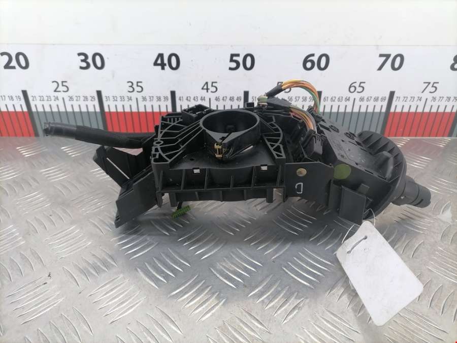 61880052 Переключатель дворников (стеклоочистителя) Renault Scenic 2 (2003-2009) Минивэн 2004г. | Фото № 2 61880052 Переключатель дворников (стеклоочистителя) Renault Scenic 2 (2003-2009) Минивэн 2004г. - Фото 2