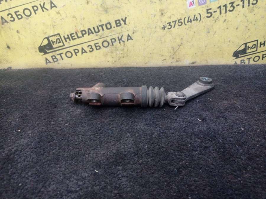 Цилиндр сцепления рабочий Hyundai Lantra J2 универсал 1997г. | Фото № 1 Цилиндр сцепления рабочий Hyundai Lantra J2 универсал 1997г. - Фото 1