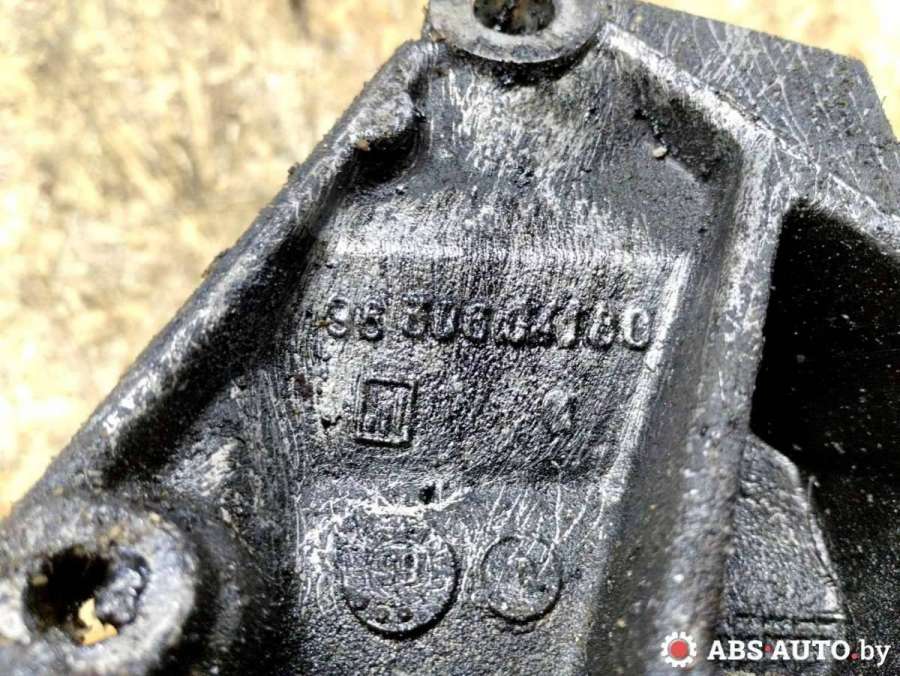 9630604180 Кронштейн полуоси Peugeot 307 2003г. | Фото № 4 9630604180 Кронштейн полуоси Peugeot 307 2003г. - Фото 4