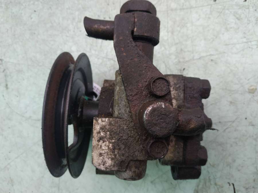 Насос гидроусилителя руля Hyundai Matrix 2003г. | Фото № 2 Насос гидроусилителя руля Hyundai Matrix 2003г. - Фото 2