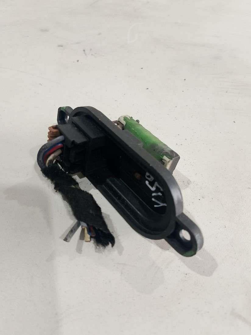 Сопротивление печки Fiat Ducato 2 2001г. | Фото № 2 Сопротивление печки Fiat Ducato 2 2001г. - Фото 2