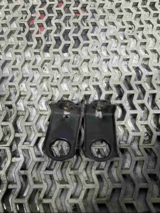 Кронштейн радиатора Honda Accord седан 2004г. | Фото № 1 Кронштейн радиатора Honda Accord седан 2004г. - Фото 1