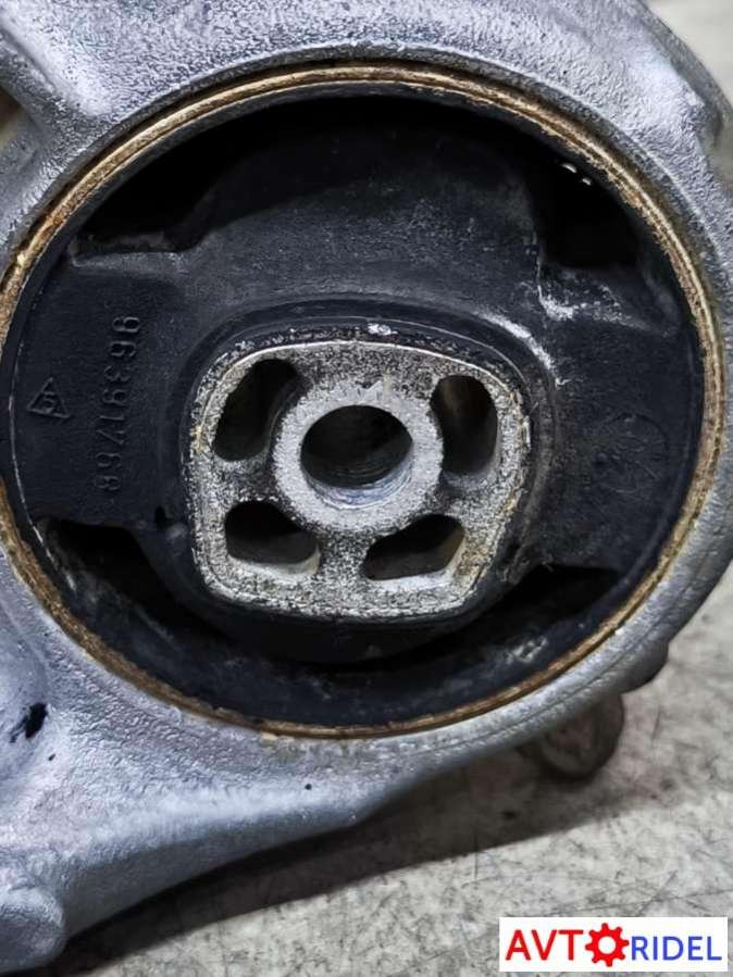 810907 Кронштейн полуоси Peugeot Partner 2 поколение (2008 - 2012) 2010г. | Фото № 4 810907 Кронштейн полуоси Peugeot Partner 2 поколение (2008 - 2012) 2010г. - Фото 4