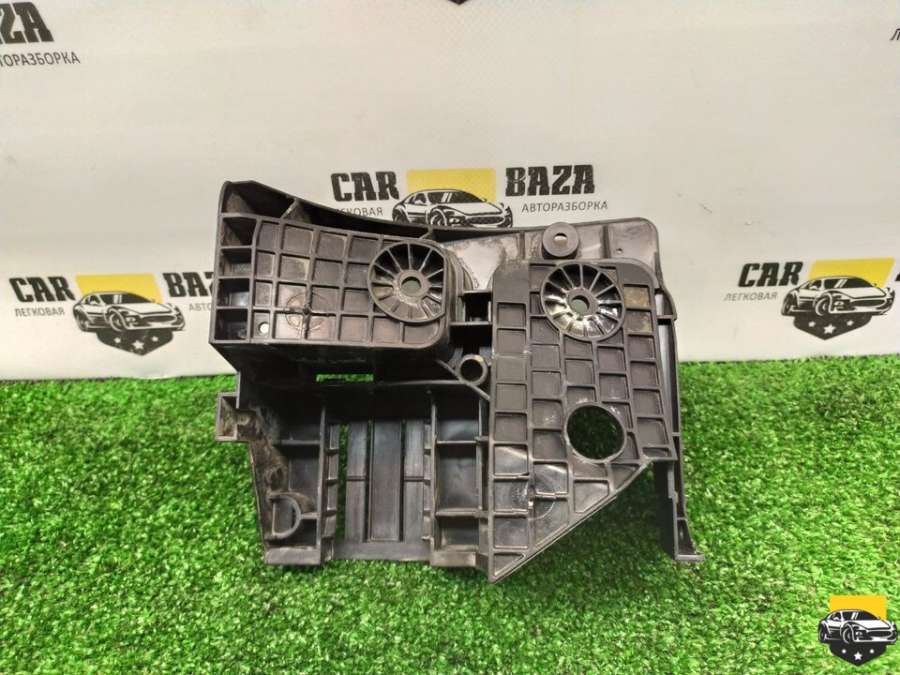 1K0907361C Кронштейн  Volkswagen Caddy 2009г. | Фото № 5  1K0907361C Кронштейн  Volkswagen Caddy 2009г. - Фото 5