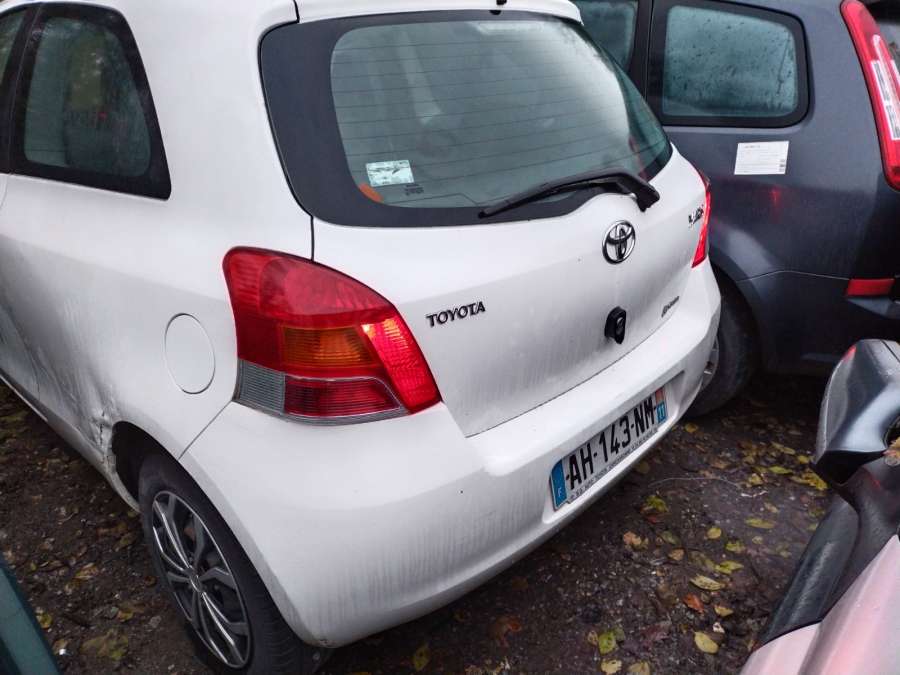 Замок зажигания Toyota Yaris 2 (2005-2011) Хетчбэк 3дв. 2009г. | Фото № 8 Замок зажигания Toyota Yaris 2 (2005-2011) Хетчбэк 3дв. 2009г. - Фото 8