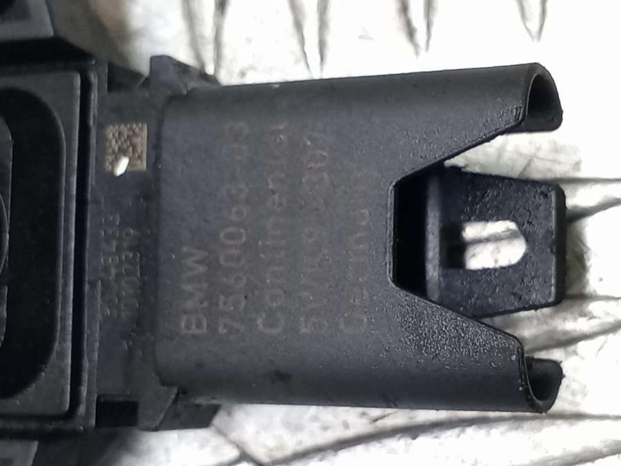 1.3627560063756E+35 Датчик давления во впускном коллекторе BMW 5 2009г. | Фото № 2 1.3627560063756E+35 Датчик давления во впускном коллекторе BMW 5 2009г. - Фото 2