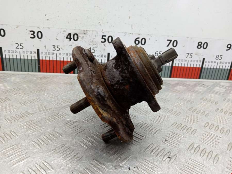 Ступица задняя Toyota Avensis 3 (T270) (2009-2018) Универсал 2011г. | Фото № 3 Ступица задняя Toyota Avensis 3 (T270) (2009-2018) Универсал 2011г. - Фото 3