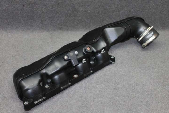 S63B44B784327511617843275 Коллектор впускной  BMW 5 F10/F11/GT F07 (2009-2013) 2009г. | Фото № 2  S63B44B784327511617843275 Коллектор впускной  BMW 5 F10/F11/GT F07 (2009-2013) 2009г. - Фото 2
