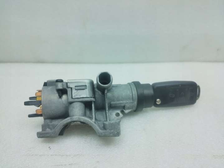 4B0905851M Замок зажигания  Audi A4 B7 (2004-2008) 2004г. | Фото № 3  4B0905851M Замок зажигания  Audi A4 B7 (2004-2008) 2004г. - Фото 3