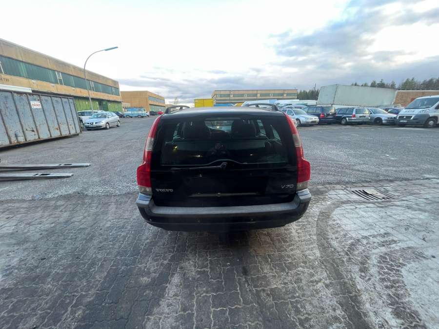 8677974 Теплообменник Volvo V70 2 (2000-2007) Универсал 2002г. | Фото № 9 8677974 Теплообменник Volvo V70 2 (2000-2007) Универсал 2002г. - Фото 9