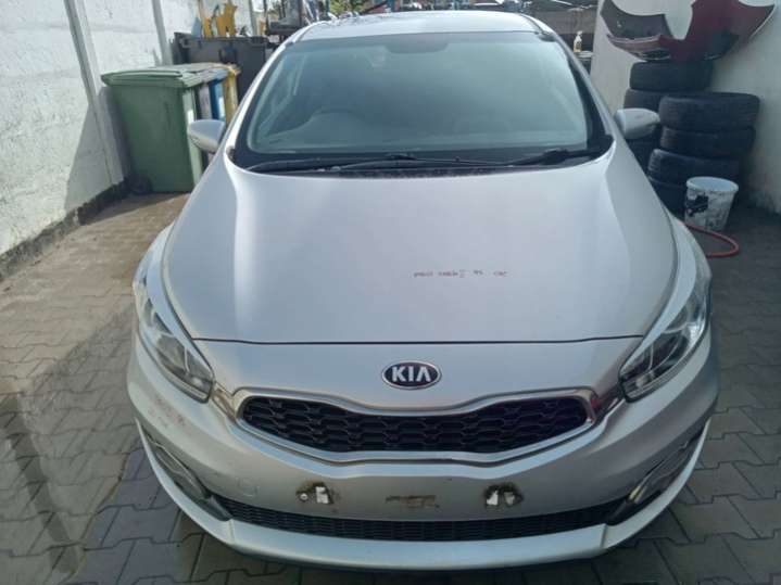 AKH16771 Капот  Kia Ceed 2 поколение (2012-2015) 2012г. | Фото № 2  AKH16771 Капот  Kia Ceed 2 поколение (2012-2015) 2012г. - Фото 2