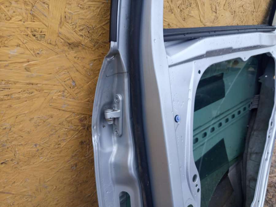 Дверь задняя правая Mercedes A W169 2 поколение (2004-2008) хэтчбек 2008г. | Фото № 12 Дверь задняя правая Mercedes A W169 2 поколение (2004-2008) хэтчбек 2008г. - Фото 12