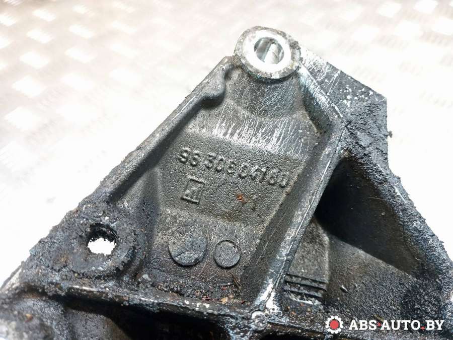 9630604180 Кронштейн полуоси Peugeot 407 2009г. | Фото № 4 9630604180 Кронштейн полуоси Peugeot 407 2009г. - Фото 4