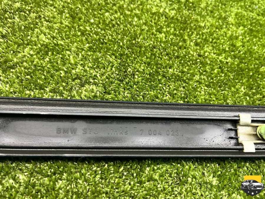 7004023 Молдинг двери передней левой  BMW 5 E39 2002г. | Фото № 4  7004023 Молдинг двери передней левой  BMW 5 E39 2002г. - Фото 4