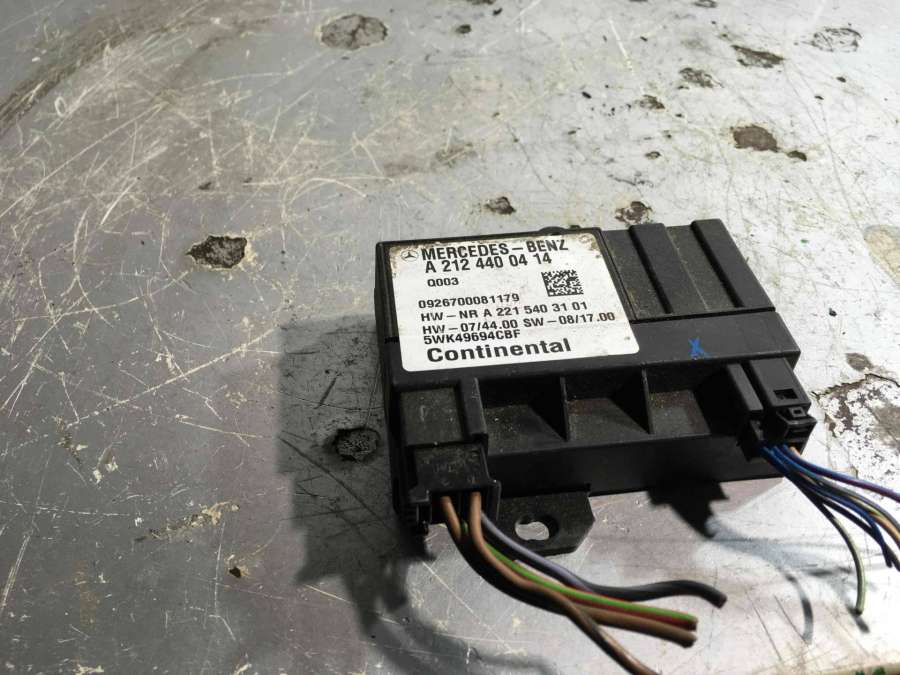 2124400414A2124400414 Блок управления топливным насосом  Mercedes-Benz C W204 2010г. | Фото № 2  2124400414A2124400414 Блок управления топливным насосом  Mercedes-Benz C W204 2010г. - Фото 2