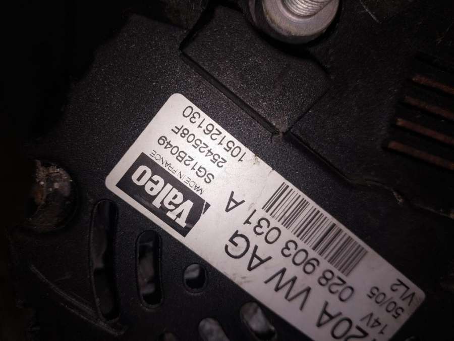 028903031A SG12B049 Генератор Skoda Superb 1 поколение 2005г. | Фото № 2 028903031A SG12B049 Генератор Skoda Superb 1 поколение 2005г. - Фото 2