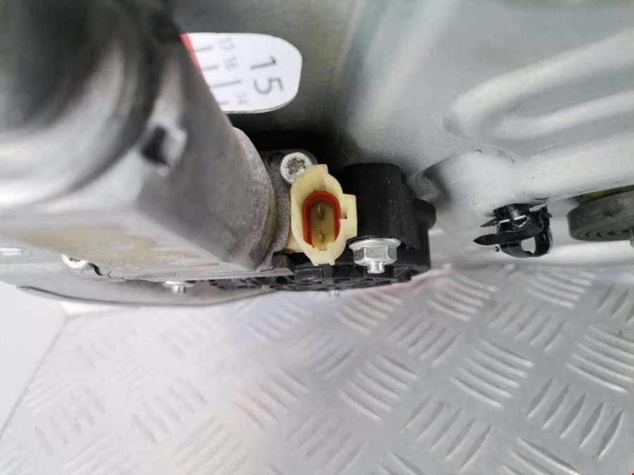 834802E010 Стеклоподъемник электрический двери задней правой Hyundai Tucson 1 (2004-2010) Внедорожник 5дв. 2006г. | Фото № 5 834802E010 Стеклоподъемник электрический двери задней правой Hyundai Tucson 1 (2004-2010) Внедорожник 5дв. 2006г. - Фото 5