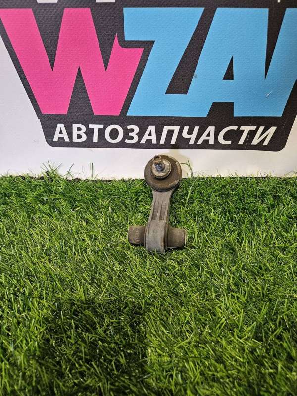 Стойка стабилизатора задняя Volkswagen Passat 2016г. | Фото № 5 Стойка стабилизатора задняя Volkswagen Passat 2016г. - Фото 5