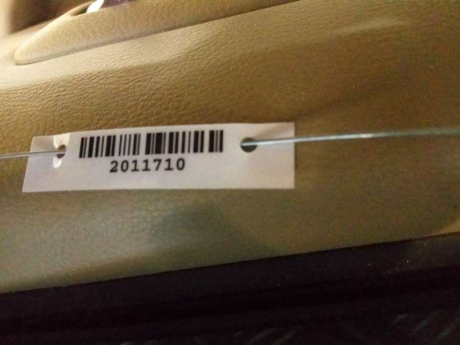 82830CB00A Уплотнитель двери  Nissan Murano Z50 внедорожник 5 дв. 2006г. | Фото № 3  82830CB00A Уплотнитель двери  Nissan Murano Z50 внедорожник 5 дв. 2006г. - Фото 3