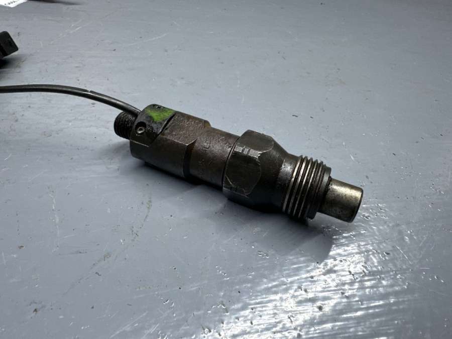 LDC-009R01AA2 Форсунка Mitsubishi Carisma 1998г. | Фото № 2 LDC-009R01AA2 Форсунка Mitsubishi Carisma 1998г. - Фото 2