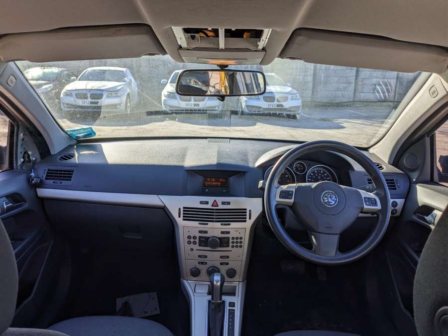 13255823 Дисплей информационный Opel Astra H (2004-2014) Универсал 2008г. | Фото № 10 13255823 Дисплей информационный Opel Astra H (2004-2014) Универсал 2008г. - Фото 10