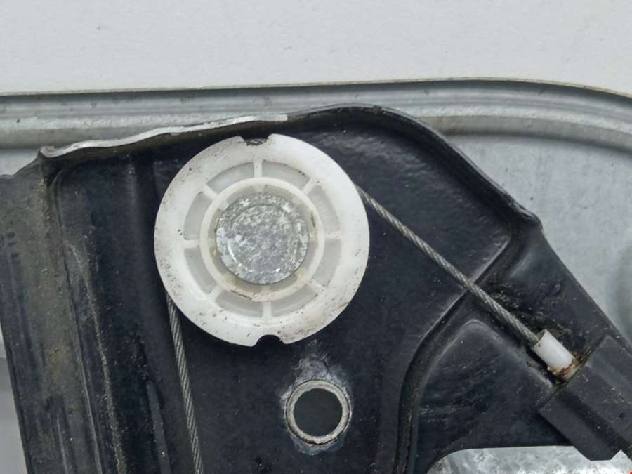 Стеклоподъемник электрический двери передней правой Volkswagen Touran 1 (2003-2015) Минивэн 2006г. | Фото № 4 Стеклоподъемник электрический двери передней правой Volkswagen Touran 1 (2003-2015) Минивэн 2006г. - Фото 4