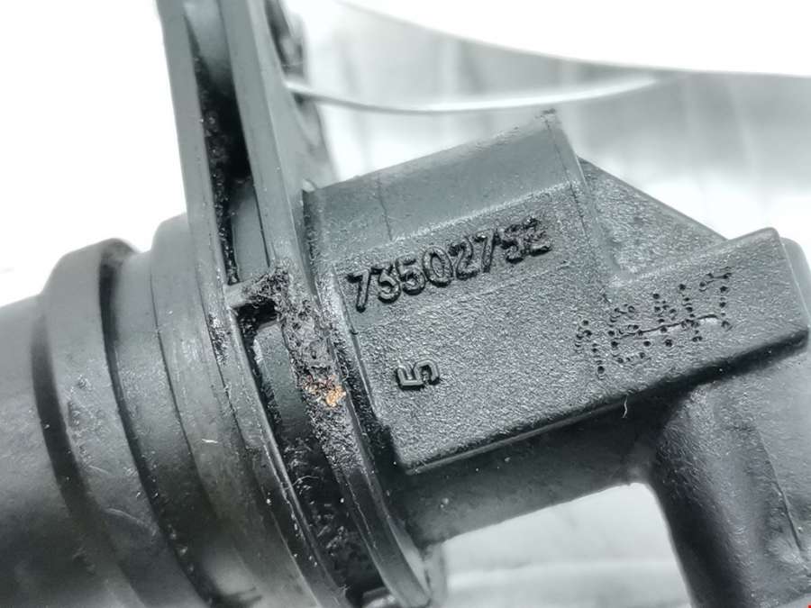 73502752 Датчик коленвала Opel Corsa D (2006-2014) Хетчбэк 3дв. 2008г. | Фото № 4 73502752 Датчик коленвала Opel Corsa D (2006-2014) Хетчбэк 3дв. 2008г. - Фото 4