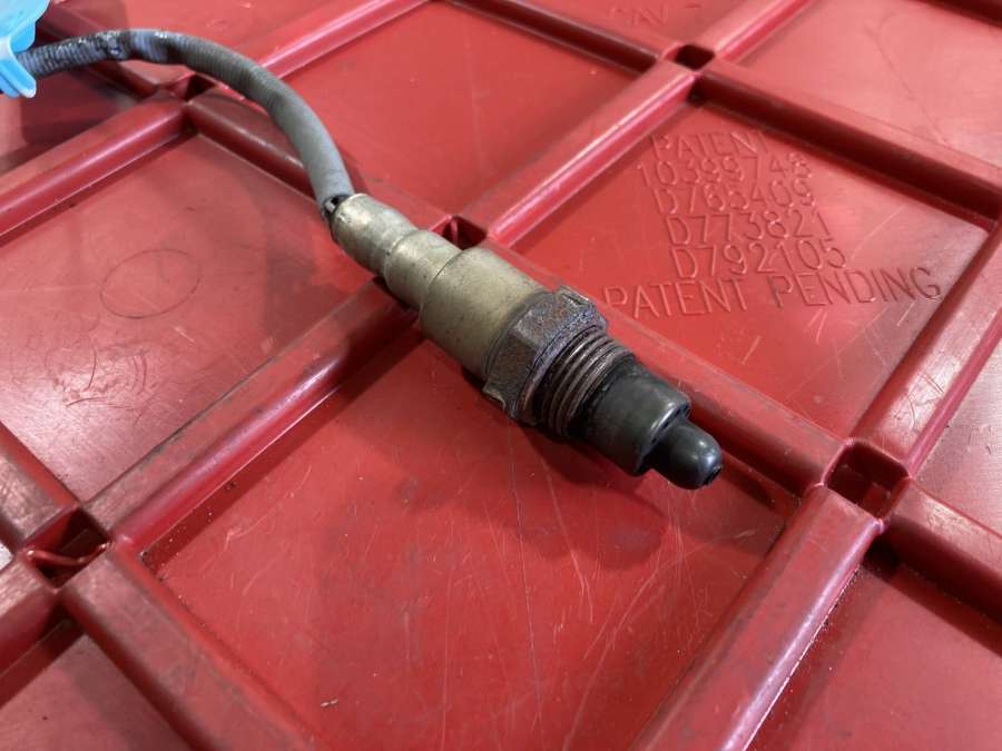 DW939G444FB0258030042 Лямбда-зонд Jaguar F-Pace X761 2017г. | Фото № 5 DW939G444FB0258030042 Лямбда-зонд Jaguar F-Pace X761 2017г. - Фото 5