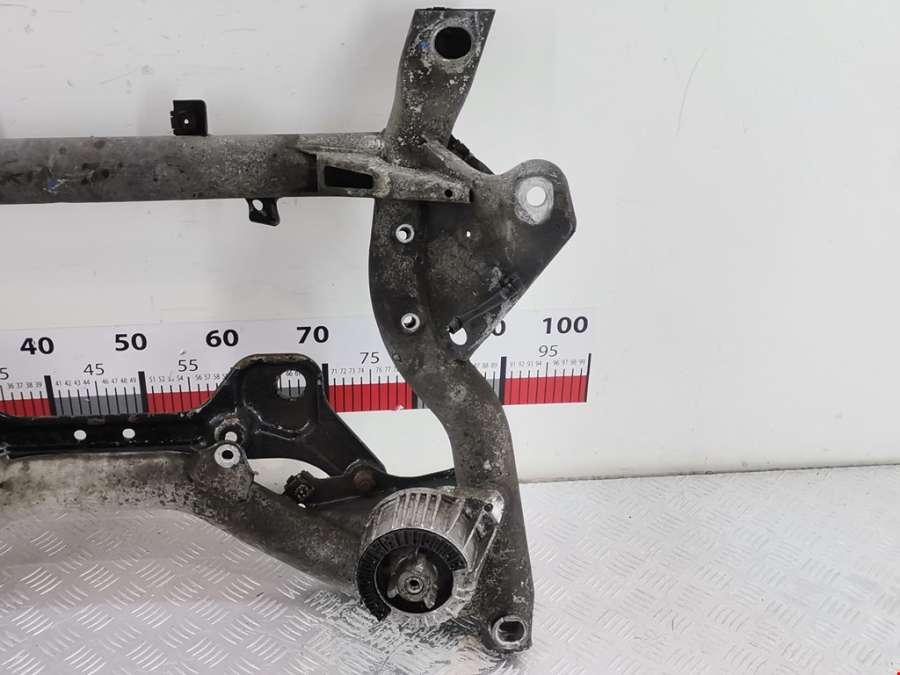 Балка передняя подрамник Mercedes C-Class (W204) (2006-2015) Седан 2009г. | Фото № 3 Балка передняя подрамник Mercedes C-Class (W204) (2006-2015) Седан 2009г. - Фото 3