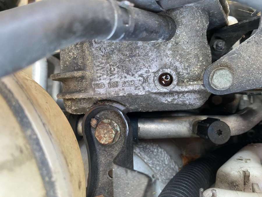 1k0199262m Подушка двигателя Volkswagen Passat B6 2005г. | Фото № 2 1k0199262m Подушка двигателя Volkswagen Passat B6 2005г. - Фото 2