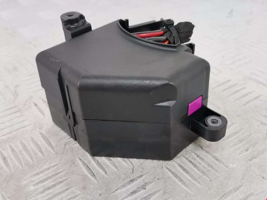 3C2941823 Блок предохранителей Volkswagen Passat 6 (2005-2010) Универсал 2007г. | Фото № 3 3C2941823 Блок предохранителей Volkswagen Passat 6 (2005-2010) Универсал 2007г. - Фото 3