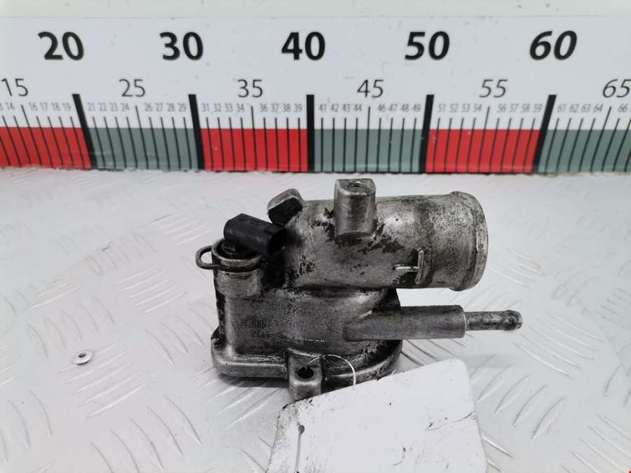 A6112030575 Корпус термостата Mercedes Vito (W638) (1996-2003) Микроавтобус 2002г. | Фото № 1 A6112030575 Корпус термостата Mercedes Vito (W638) (1996-2003) Микроавтобус 2002г. - Фото 1