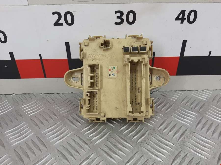 Блок комфорта Lexus RX 2 (XU30) (2003-2009) Внедорожник 5дв. 2008г. | Фото № 3 Блок комфорта Lexus RX 2 (XU30) (2003-2009) Внедорожник 5дв. 2008г. - Фото 3