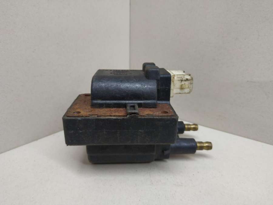 77008509992526111A Катушка зажигания Renault Megane 1998г. | Фото № 1 77008509992526111A Катушка зажигания Renault Megane 1998г. - Фото 1