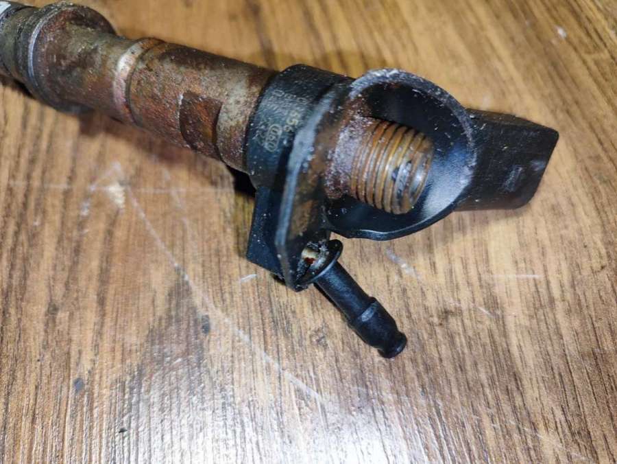 Форсунка Volkswagen Crafter 1 2008г. | Фото № 2 Форсунка Volkswagen Crafter 1 2008г. - Фото 2