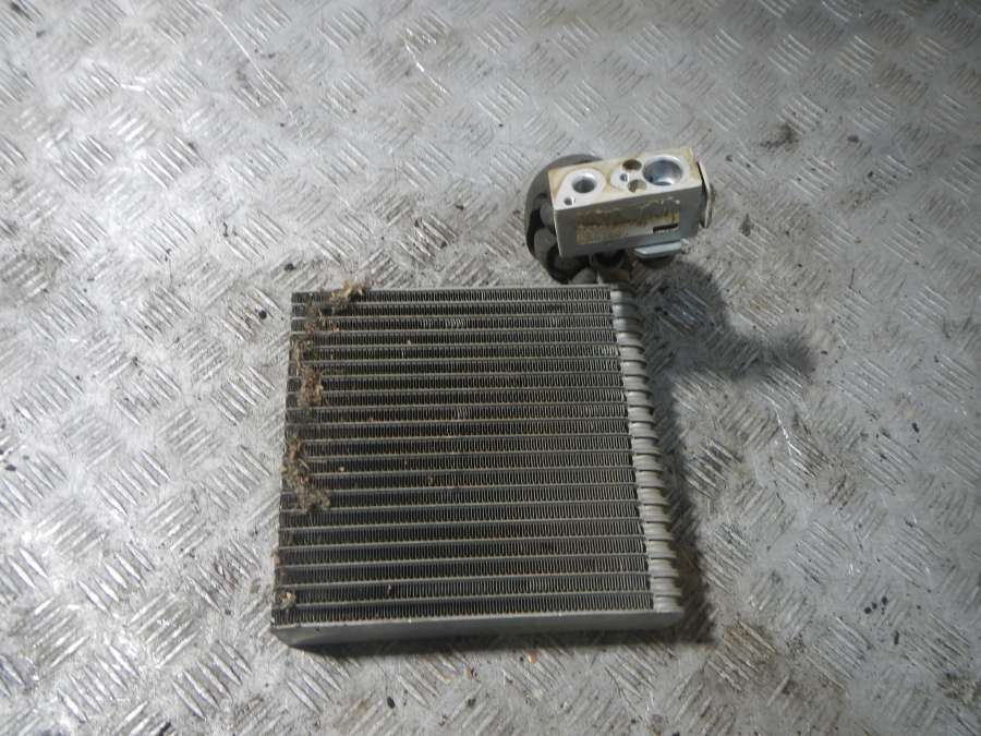 27280AX10A Испаритель кондиционера  Nissan Micra 0000г. | Фото № 1  27280AX10A Испаритель кондиционера  Nissan Micra 0000г. - Фото 1