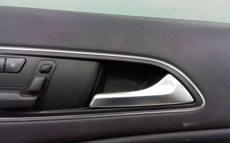 Ручка внутренняя двери передней правой Mercedes-Benz A 2013г. | Фото № 1 Ручка внутренняя двери передней правой Mercedes-Benz A 2013г. - Фото 1