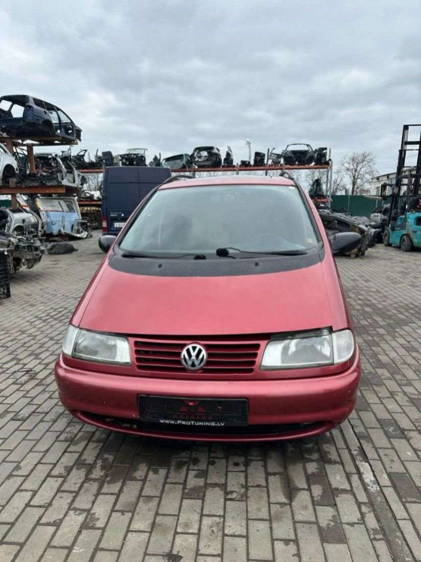 7MO145958F Патрубок интеркулера  Volkswagen Sharan 1 1996г. | Фото № 7  7MO145958F Патрубок интеркулера  Volkswagen Sharan 1 1996г. - Фото 7