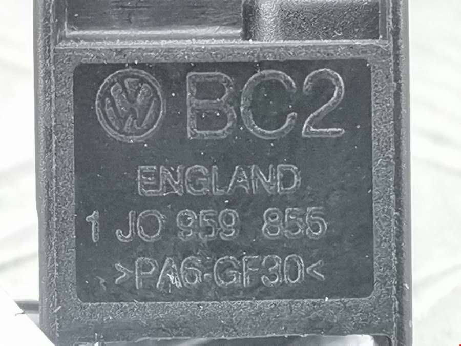 1J0959855 Кнопка стеклоподъемника Volkswagen Passat 5 GP (2000-2005) Универсал 2002г. | Фото № 3 1J0959855 Кнопка стеклоподъемника Volkswagen Passat 5 GP (2000-2005) Универсал 2002г. - Фото 3