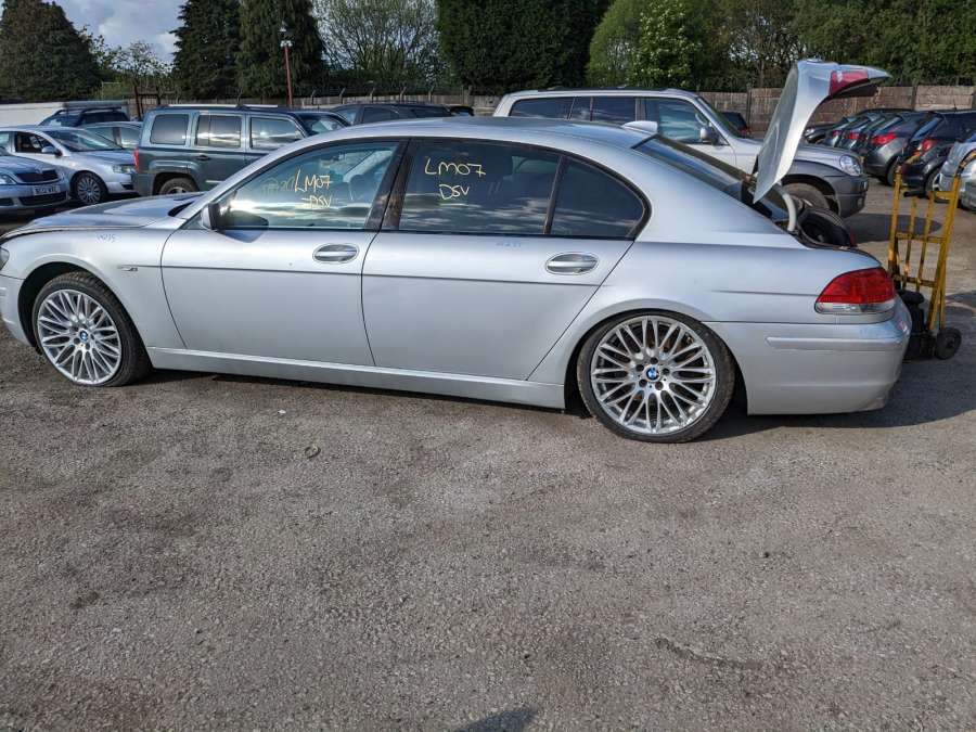 01306740 Переключатель круиз контроля BMW 7-Series (E65/E66) (2001-2008) Седан 2007г. | Фото № 6 01306740 Переключатель круиз контроля BMW 7-Series (E65/E66) (2001-2008) Седан 2007г. - Фото 6