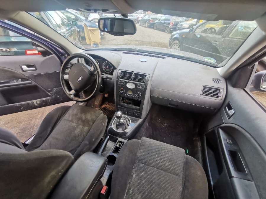 U2001 Катушка зажигания Ford Mondeo 3 (2000-2007) Универсал 2002г. | Фото № 9 U2001 Катушка зажигания Ford Mondeo 3 (2000-2007) Универсал 2002г. - Фото 9