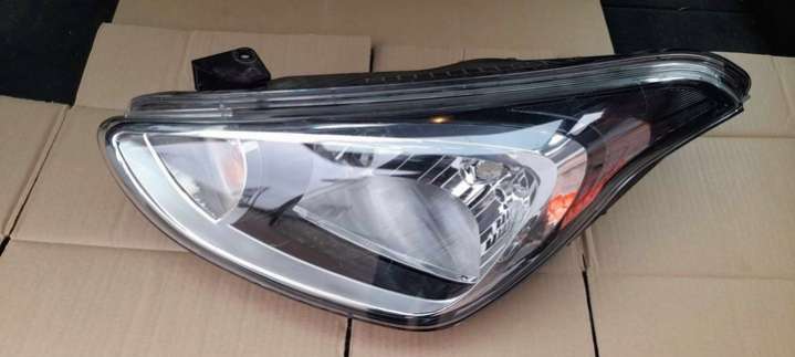 92101-B986569-C8AB0 Фара левая  Hyundai i20 2 поколение (2014-2018) 2014г. | Фото № 1  92101-B986569-C8AB0 Фара левая  Hyundai i20 2 поколение (2014-2018) 2014г. - Фото 1