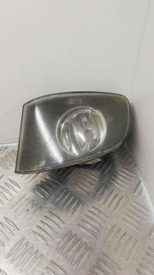 6937465 Фара противотуманная левая BMW 3 купе 2007г. | Фото № 1 6937465 Фара противотуманная левая BMW 3 купе 2007г. - Фото 1