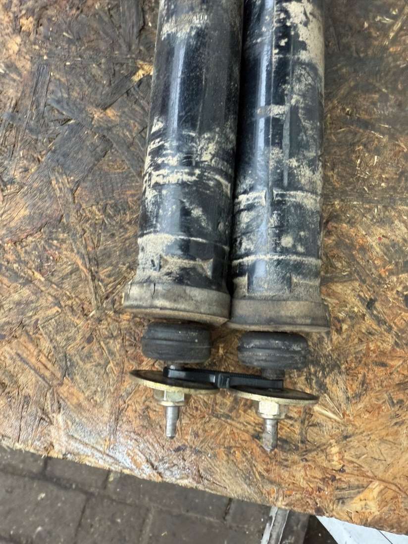 Амортизатор передний Mercedes E W210 2001г. | Фото № 4 Амортизатор передний Mercedes E W210 2001г. - Фото 4