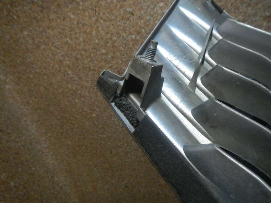 62070JL00A Решетка радиатора  Infiniti G 0000г. | Фото № 6  62070JL00A Решетка радиатора  Infiniti G 0000г. - Фото 6
