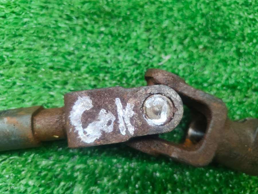 1H0419955 Рулевой карданчик  Volkswagen Golf 3 1993г. | Фото № 5  1H0419955 Рулевой карданчик  Volkswagen Golf 3 1993г. - Фото 5