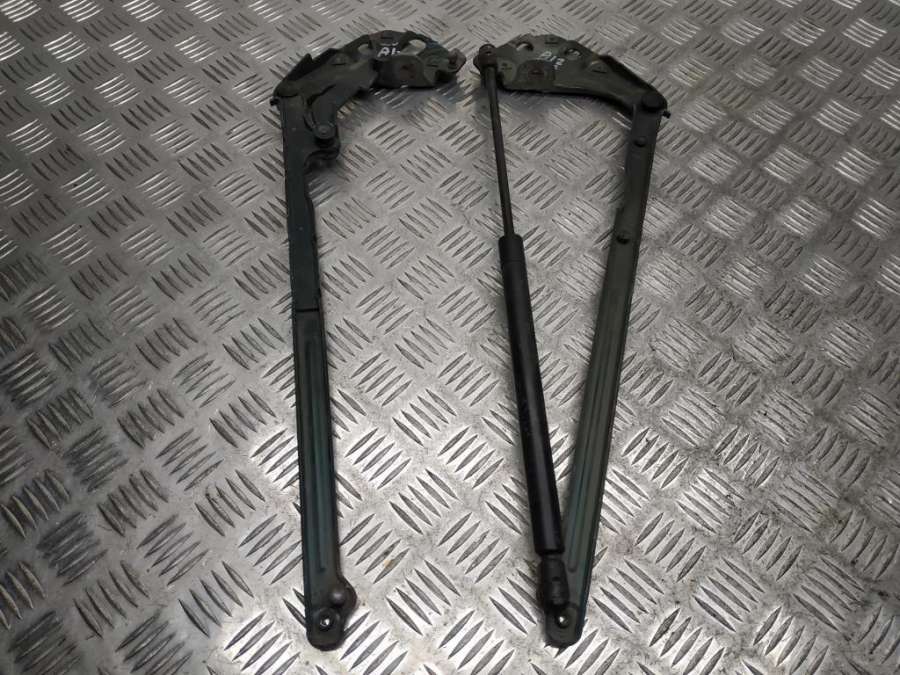 A2108800728A2108800828A2108800128A2108800228 Петля капота Mercedes-Benz E W210/S210 S210 2002г. | Фото № 1 A2108800728A2108800828A2108800128A2108800228 Петля капота Mercedes-Benz E W210/S210 S210 2002г. - Фото 1